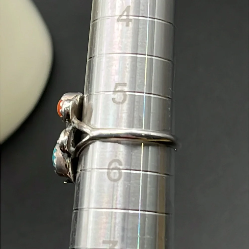 Native American Coral, Turquoise and Sterling Silver split shank ring size 5.5 - Picture 8 of 9